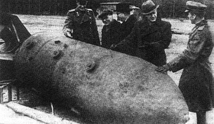 Как супербомба весом 5,4 тонны помогла сломить волю фашистов