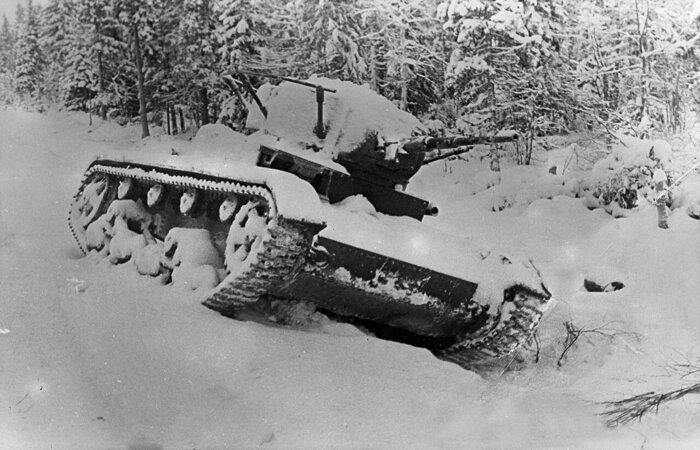 Как отапливали зимой советские и немецкие танки