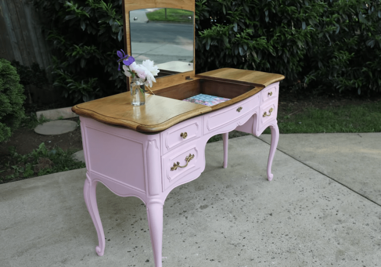 Преображение старого секретера