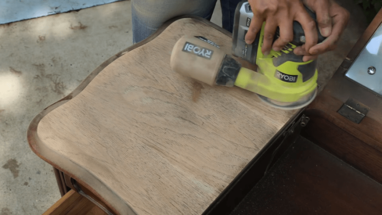 Преображение старого секретера