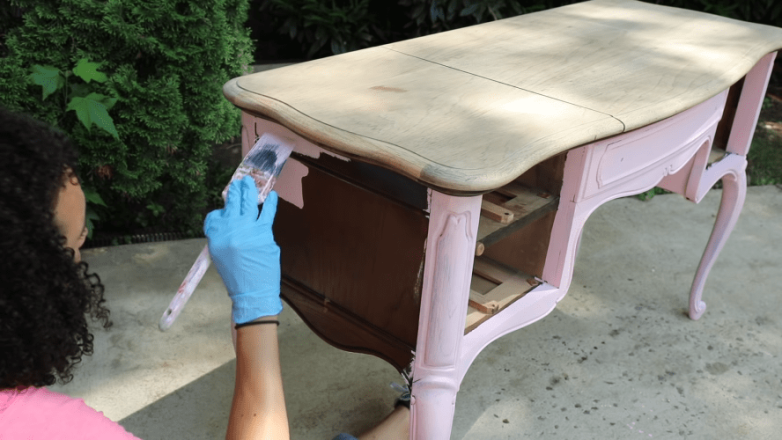 Преображение старого секретера