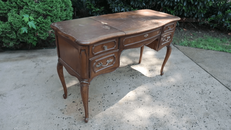 Преображение старого секретера